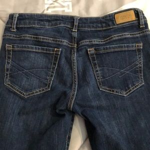 Aeropostale Skinny Jeans Size 4 Short